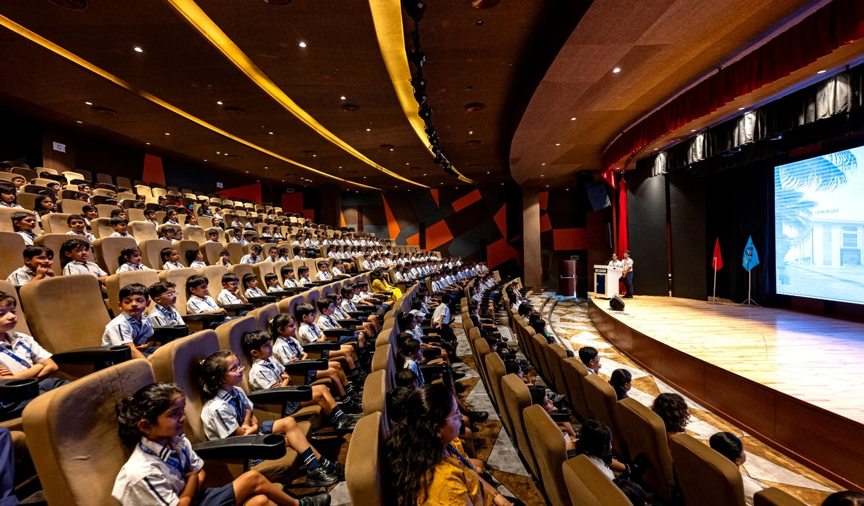 school-auditorium-events-sparsh-global-school